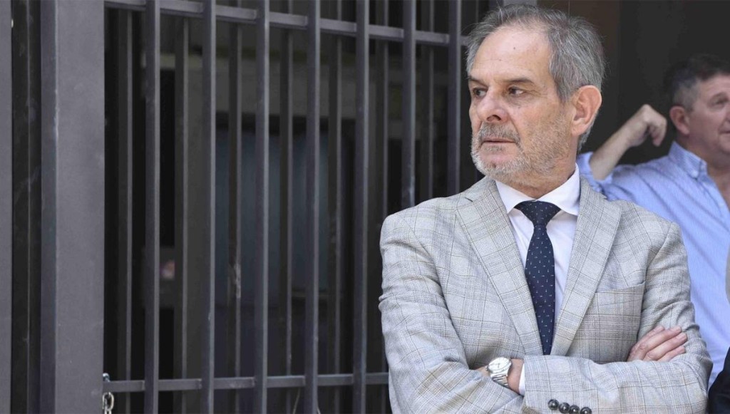 El Gobierno provincial entreg&oacute; nuevo equipamiento de &uacute;ltima tecnolog&iacute;a para hospitales, policl&iacute;nicas y caps de la capital e interior