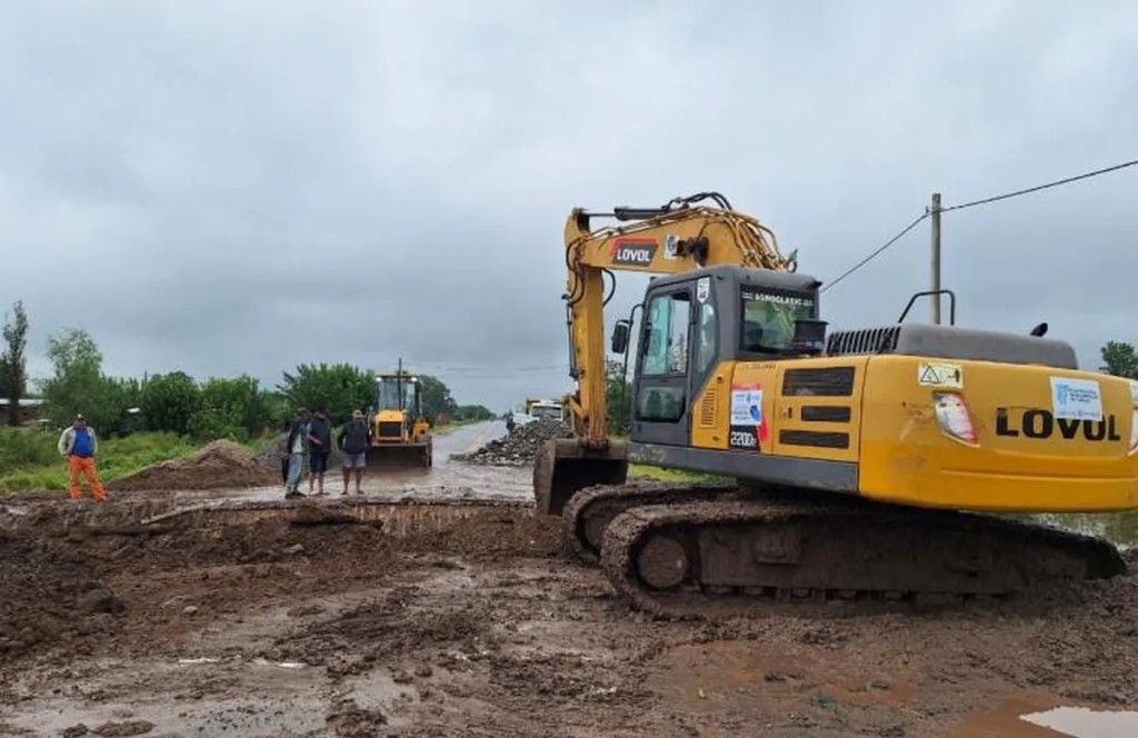 Iniciaron las obras para renovar la red cloacal del barrio San Miguel II