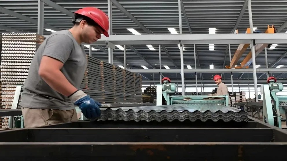 El PIB de Argentina creci&oacute; 4,4% en 2025: el INDEC confirm&oacute; la recuperaci&oacute;n impulsada por el consumo y las exportaciones