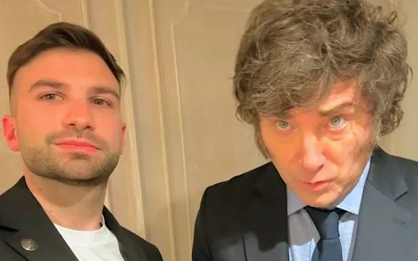 La causa $LIBRA suma nuevas pruebas: videos de Milei con Novelli y el regalo de un perfume a una funcionaria de Karina Milei