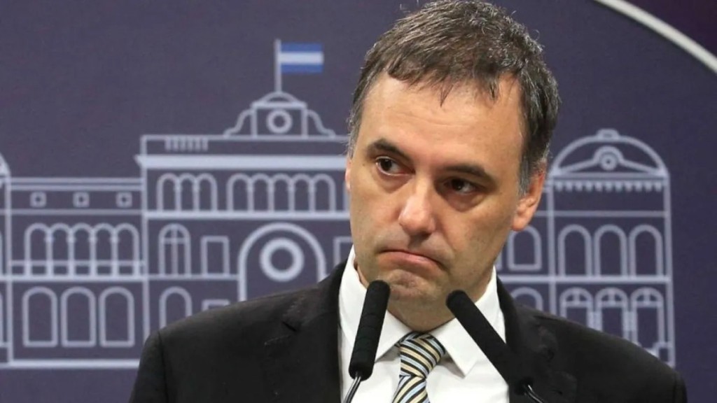 Esc&aacute;ndalo Adorni: el jefe de Gabinete enfrenta denuncias por enriquecimiento il&iacute;cito y el oficialismo teme un desgaste mayor