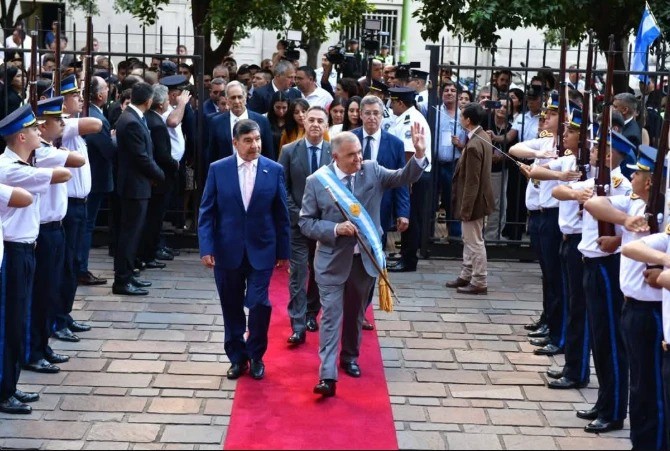 Presupuesto 2026 de Tucum&aacute;n: gasto r&eacute;cord en personal, partidas millonarias sin especificar e inversi&oacute;n p&uacute;blica relegada