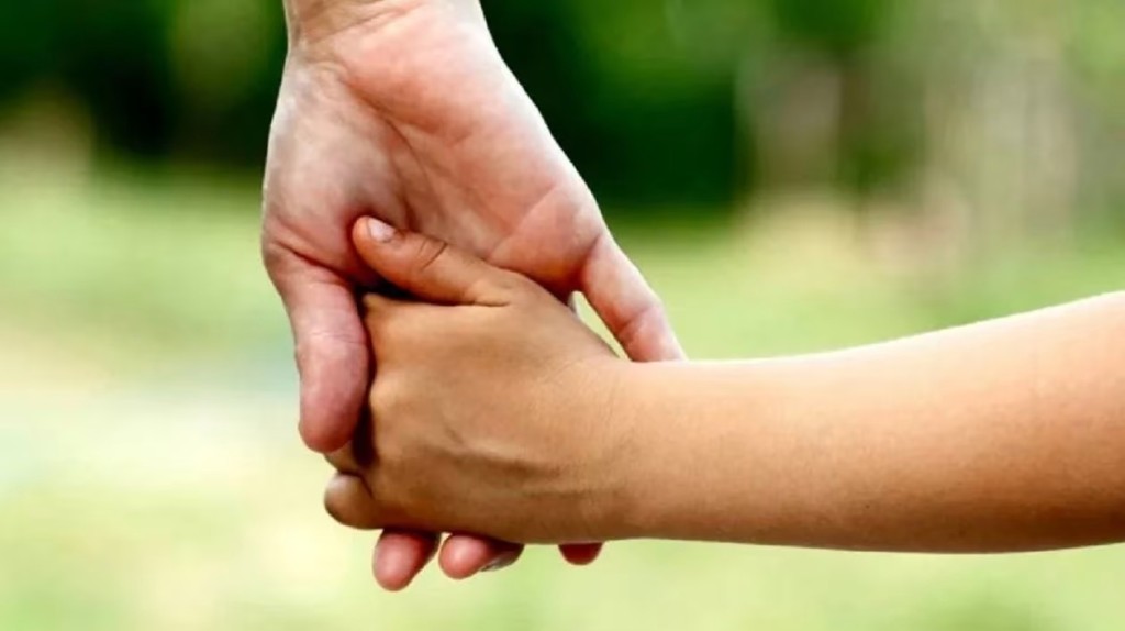 Tucum&aacute;n busca una familia para un ni&ntilde;o de 10 a&ntilde;os: c&oacute;mo postularse para adoptarlo