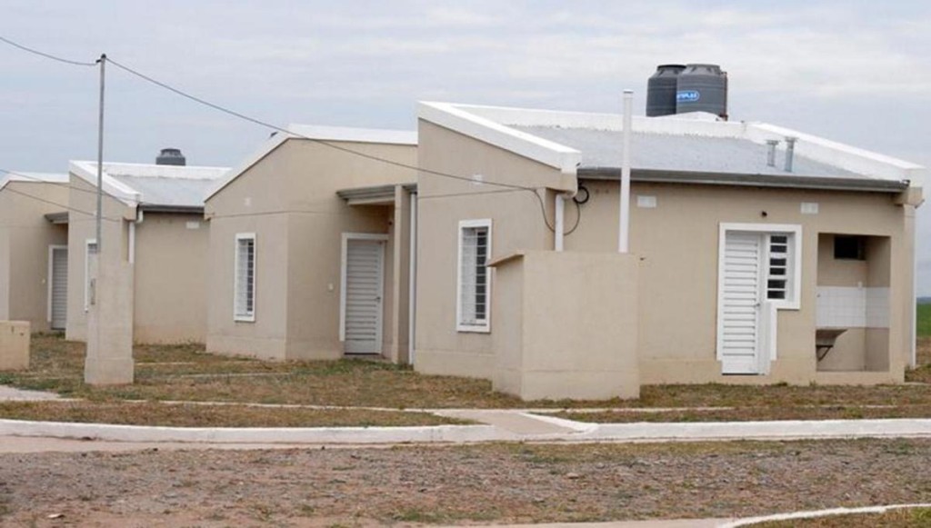 Viviendas sociales en Tucum&aacute;n: ahora la uni&oacute;n convivencial es requisito excluyente para postularse, con inscripci&oacute;n previa y antig&uuml;edad m&iacute;nima