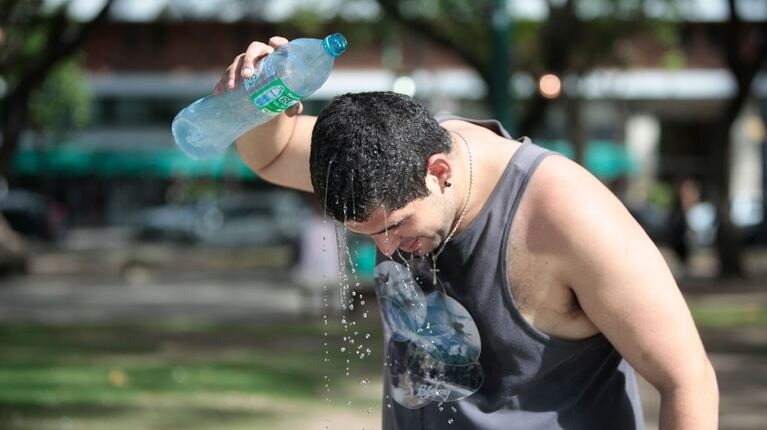 Alerta por calor extremo en el centro y norte del pa&iacute;s: las temperaturas superar&aacute;n los 38&deg;C entre el domingo y el mi&eacute;rcoles