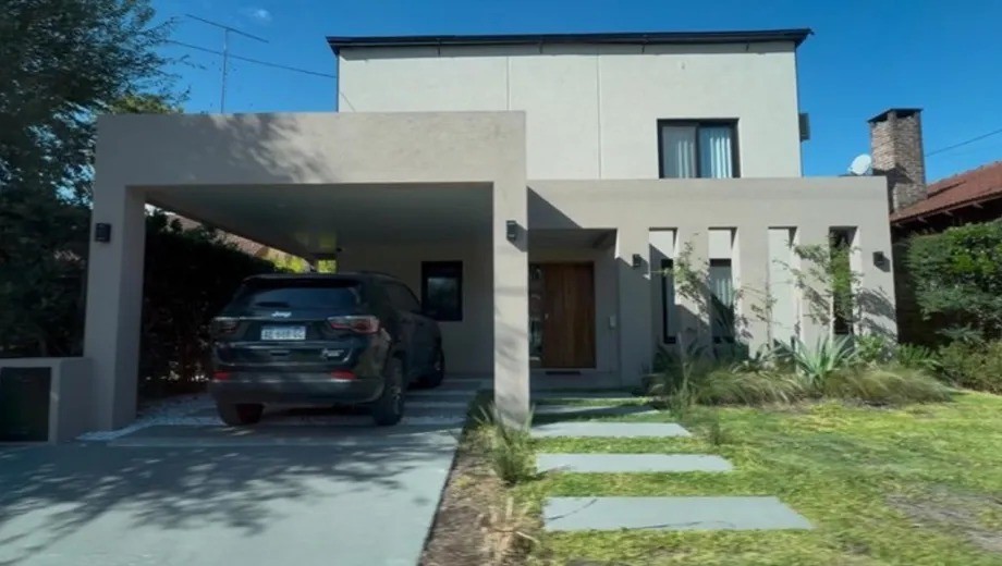 La propiedad en un country, los fondos no declarados y el pr&eacute;stamo inusual: los ejes de la investigaci&oacute;n contra Manuel Adorni