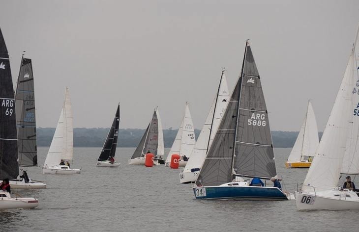 El Cadillal recibe el Campeonato Argentino de Micro 2026: velas, deporte y turismo para Semana Santa