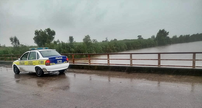 Defensa Civil monitorea los r&iacute;os de Tucum&aacute;n ante el alerta naranja: hasta ahora se mantienen con caudal normal