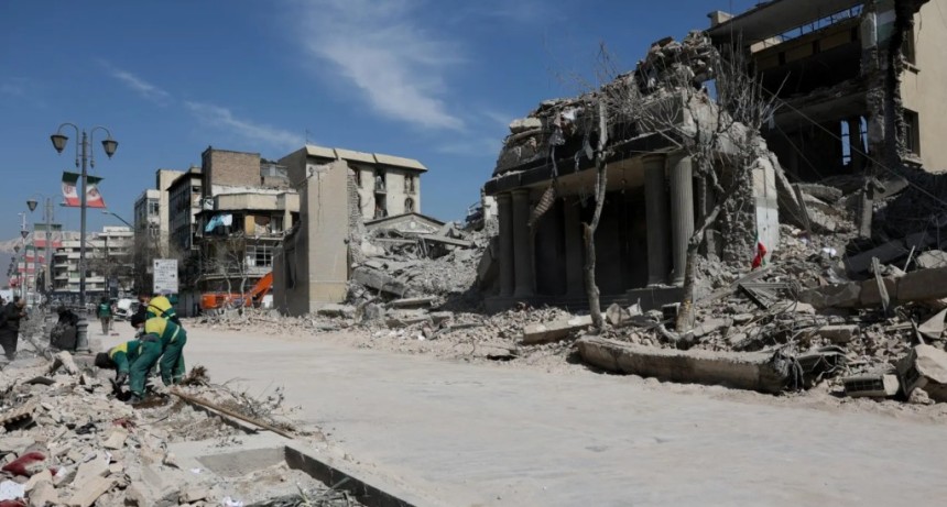 Israel intensifica sus ataques en Ir&aacute;n con m&aacute;s de 5.000 bombas