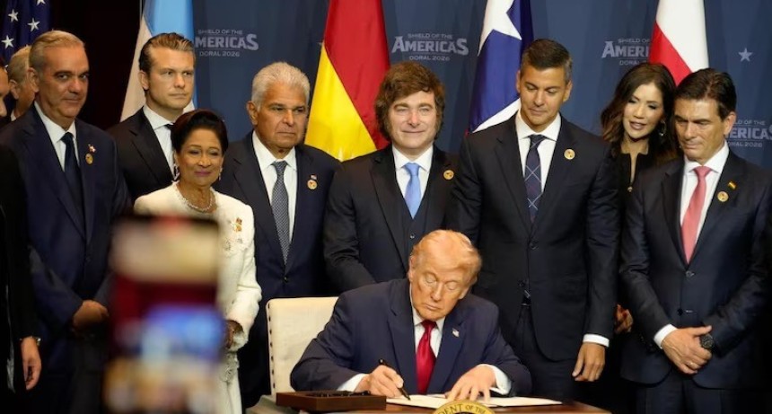 Trump lanz&oacute; en Miami el "Escudo de las Am&eacute;ricas" con Milei y otros 11 mandatarios para combatir el narcoterrorismo y la influencia de Ir&aacute;n en la regi&oacute;n