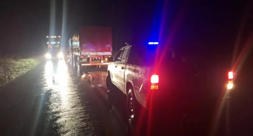 Corte total en la Ruta Nacional 157 por la crecida del R&iacute;o Medina y el Arroyo Matazambi en Simoca