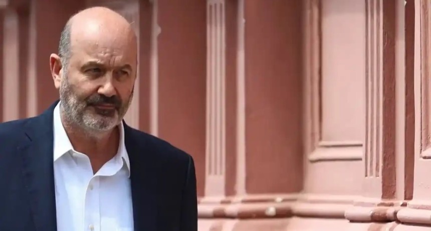 Retiros voluntarios y desfinanciamiento: la nueva estrategia de Sturzenegger para reducir el Estado sin pasar por el Congreso