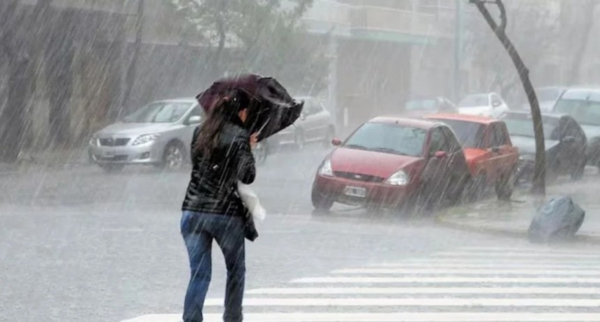 Lluvias hasta el s&aacute;bado: el SMN advierte una semana bajo agua en Tucum&aacute;n con tormentas fuertes y alta humedad