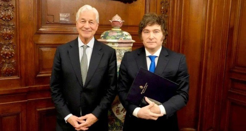 Jamie Dimon, CEO de JP Morgan, elogi&oacute; a Javier Milei: "Tiene convicciones muy s&oacute;lidas para arreglar un pa&iacute;s"