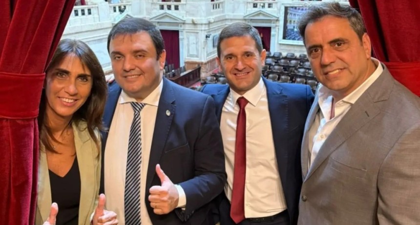 Dirigentes de La Libertad Avanza cruzaron al gobierno provincial por la suspensi&oacute;n de clases: "No es la lluvia, son a&ntilde;os de mala gesti&oacute;n"