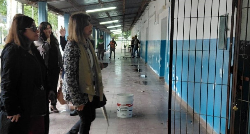 De aulas a refugios: 25 escuelas tucumanas albergan a 533 damnificados por las inundaciones en el sur y el este provincial