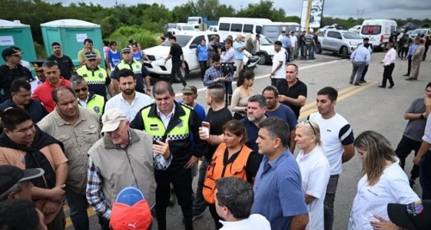 Jaldo recorri&oacute; La Madrid y anunci&oacute; asistencia integral tras el desborde hist&oacute;rico del r&iacute;o Marapa