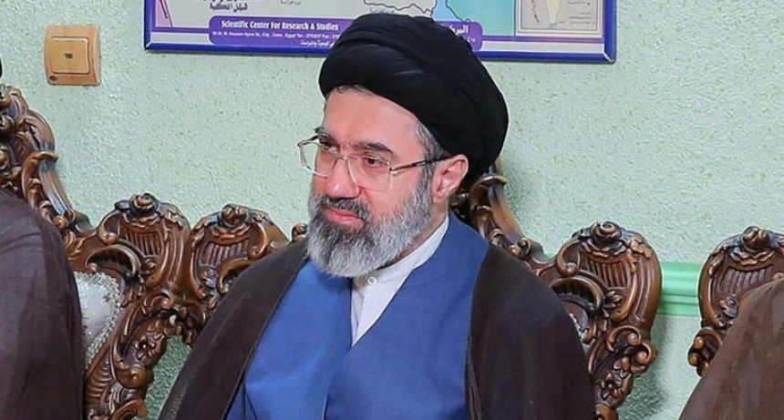 EE.UU. afirma que el l&iacute;der supremo de Ir&aacute;n est&aacute; herido y oculto