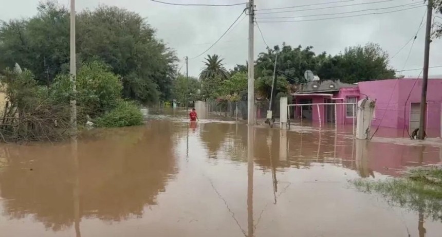 Inundaciones en Tucum&aacute;n: proponen declarar la emergencia econ&oacute;mica y social por 180 d&iacute;as