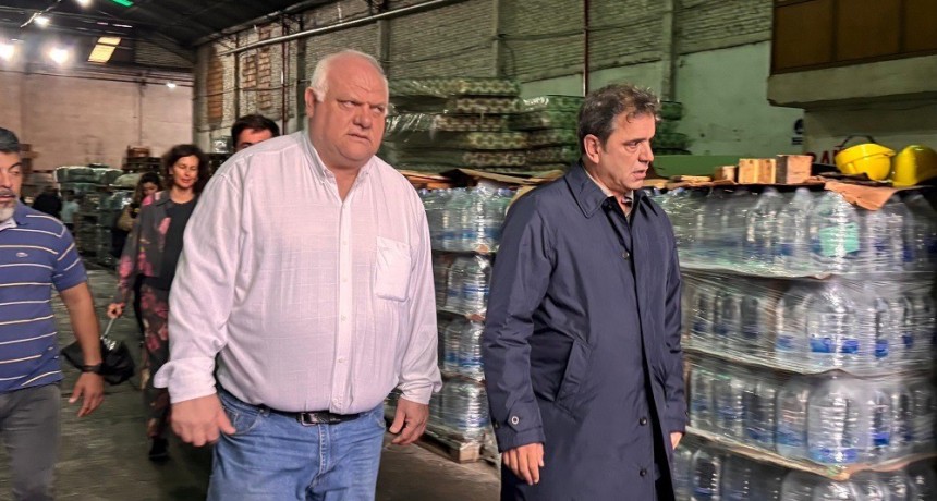 Tras los cuestionamientos, Naci&oacute;n y Provincia muestran unidad en la emergencia: supervisan la ayuda para los inundados y piden dejar de lado las 