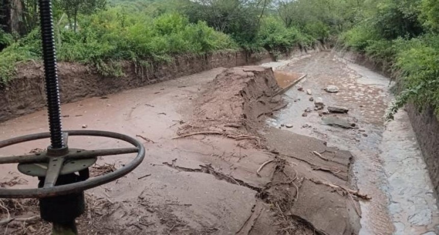 El agua dej&oacute; bajo tierra 23 mil hect&aacute;reas de riego en Chicligasta: productores azucareros se organizan para recuperar los sistemas da&ntilde;ados