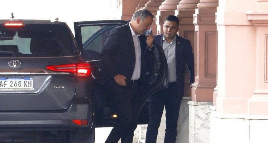 Denuncian a Adorni por un presunto conflicto de inter&eacute;s en la concesi&oacute;n de Tecn&oacute;polis vinculado a su esposa