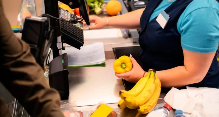 Empleados de comercio lograron un aumento salarial del 5% para el segundo trimestre de 2026 con un bono de $120.000