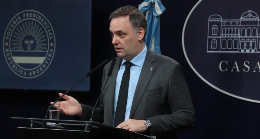 Denuncia contra Adorni: un diputado pide explicar el nivel de vida y advierte que el Gobierno eval&uacute;a un reemplazo