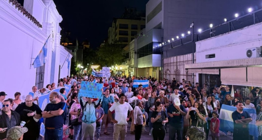 Marcha por la Vida: testimonios y el pedido de derogacion de la Ley del Aborto