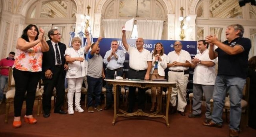 El Gobierno y los gremios de Salud alcanzaron un importante acuerdo