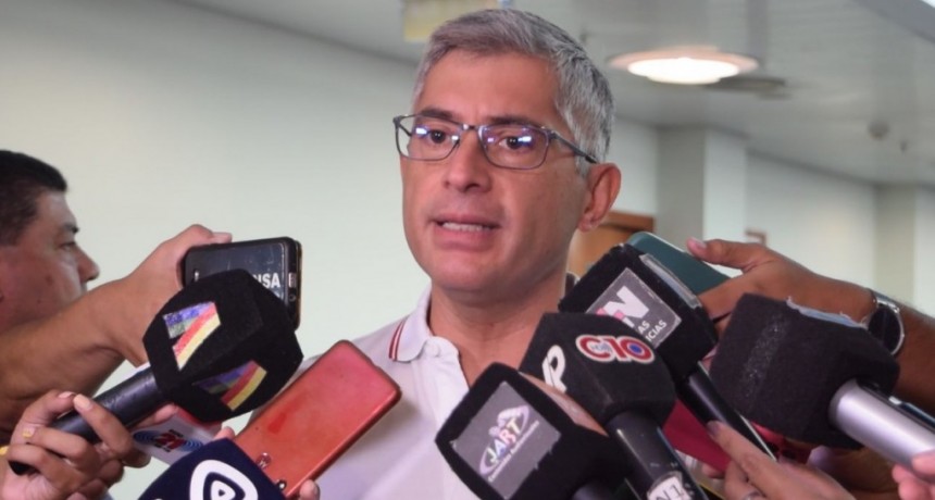 "El gobierno no puede seguir ignorando lo que está pasando en los hospitales”