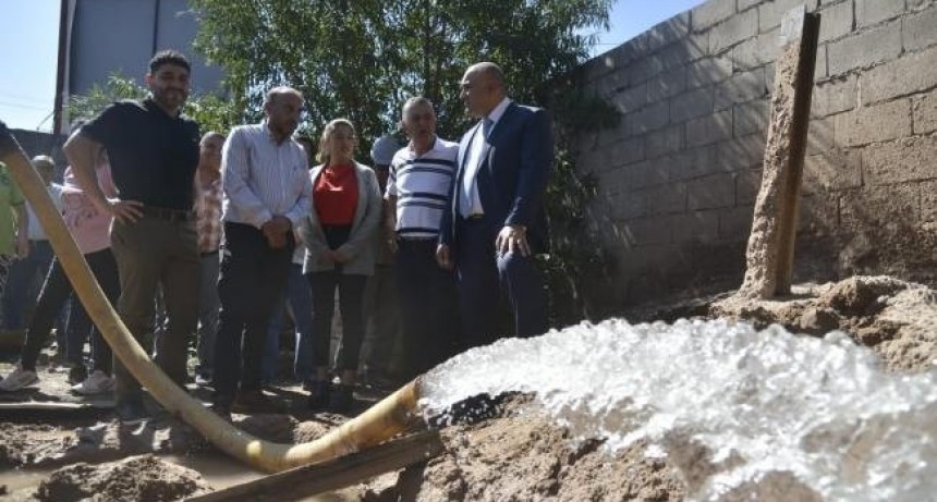 Construyeron un nuevo pozo de agua para abastecer al barrio El Salvador