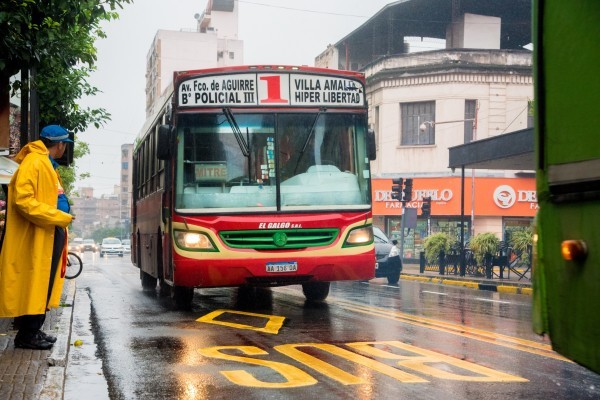 Carriles exclusivos para ómnibus: el lunes 29 entran en vigencia las sanciones a los infractores
