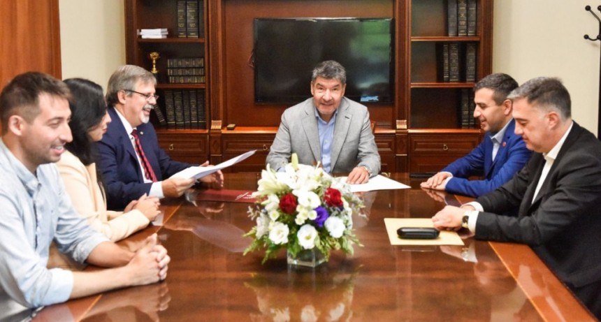 Se firm&oacute; un convenio entre la Legislatura y la Universidad del Norte Santo Tom&aacute;s de Aquino