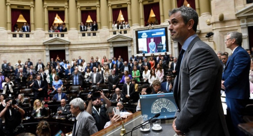 El Gobierno presentó el borrador final de la nueva Ley de Bases