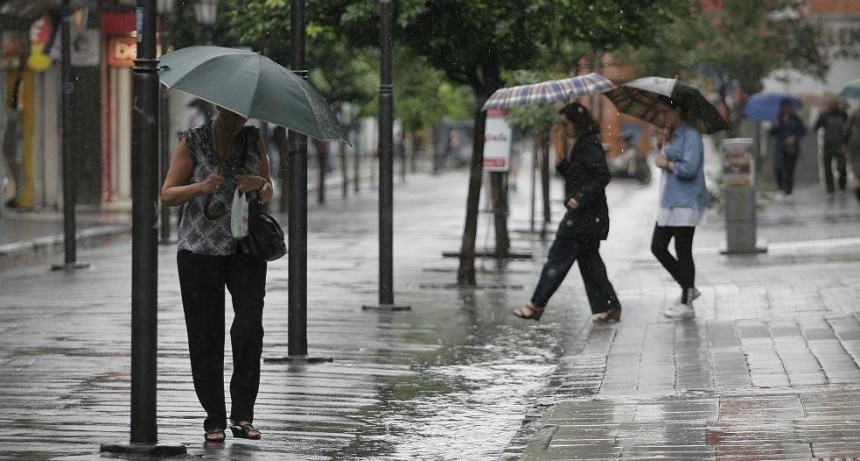 Clima: se espera un jueves con lloviznas en Tucumán