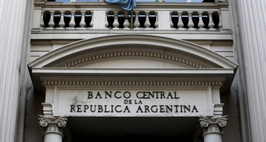 El Banco Central redujo la tasa de interés al 70% anual