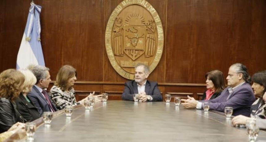 Educación y la UNT firmaron un convenio de colaboración y asistencia recíproca