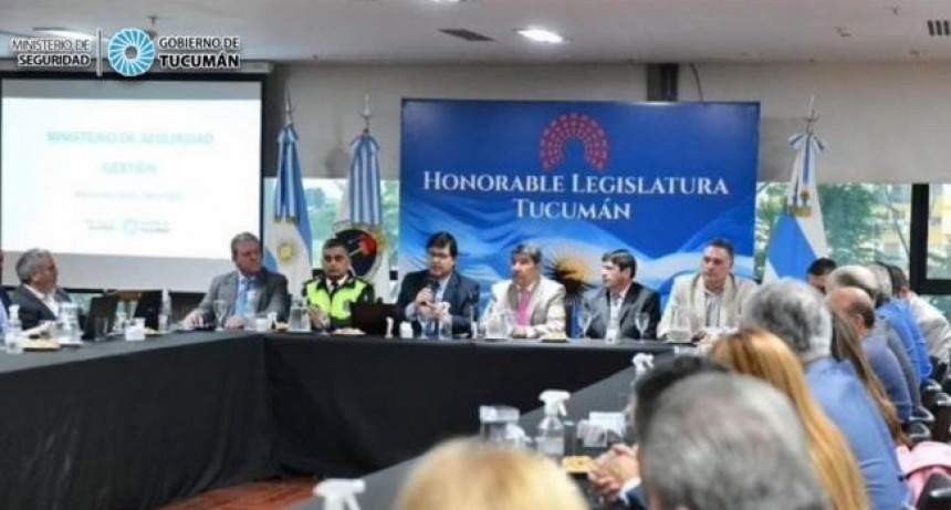 Agüero Gamboa expuso su plan de seguridad en la Legislatura