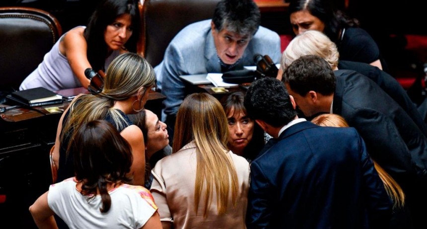 Ley Bases: diferencias entre los bloques dialoguistas en medio de la negociación, pero hay acuerdo para dictaminar mañana