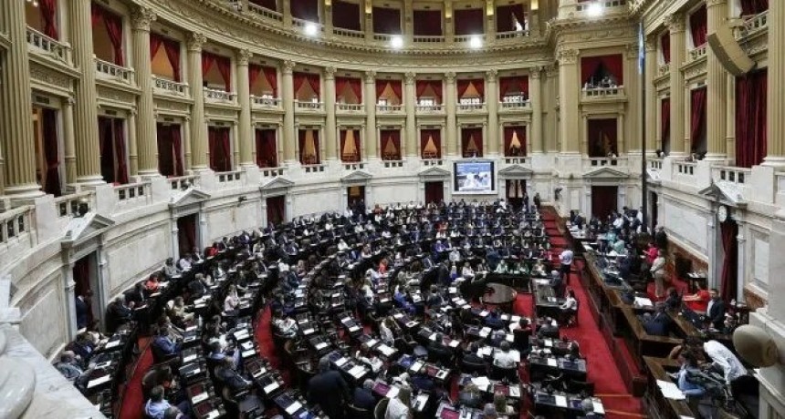 Diputados pospone la interpelación por $Libra y convocó sesión especial para homenajear al Papa