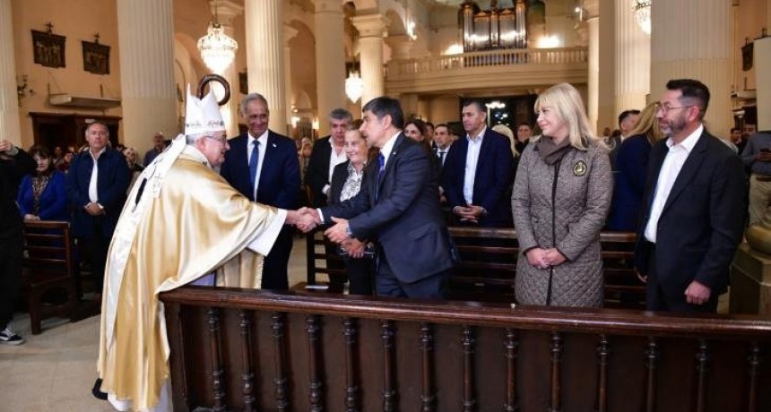 El vicegobernador Acevedo participó de la misa en honor al Papa Francisco