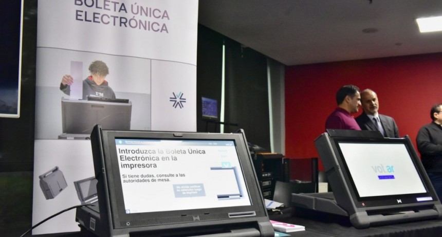 Tucumán debate su futuro electoral: ¿La boleta electrónica es el camino?