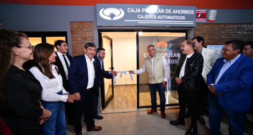 Jaldo inaugura obras clave en Burruyacú: terminal, seguridad rural y espacio comunitario para el aniversario 49