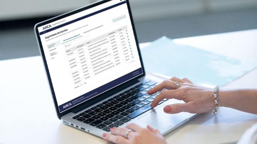 ARCA recaud&oacute; $16 billones en marzo pero acumula ocho meses de baja real por la inflaci&oacute;n