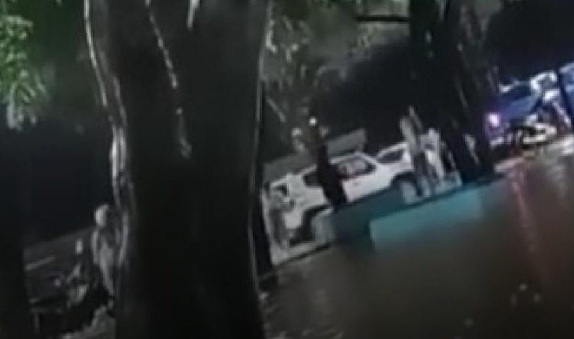 Tragedia: un ni&ntilde;o de 12 a&ntilde;os muri&oacute; electrocutado mientras jugaba en un charco durante el temporal