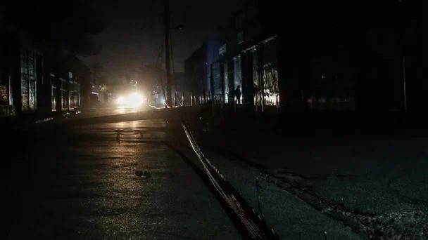 Fallo el&eacute;ctrico por el temporal en Tucum&aacute;n: San Felipe, Alderetes y El Cadillal, entre las zonas sin suministro