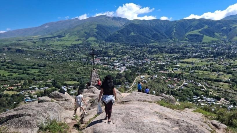 Tucum&aacute;n, entre los destinos destacados del fin de semana largo: ocupaci&oacute;n del 62% y picos del 90% en San Javier