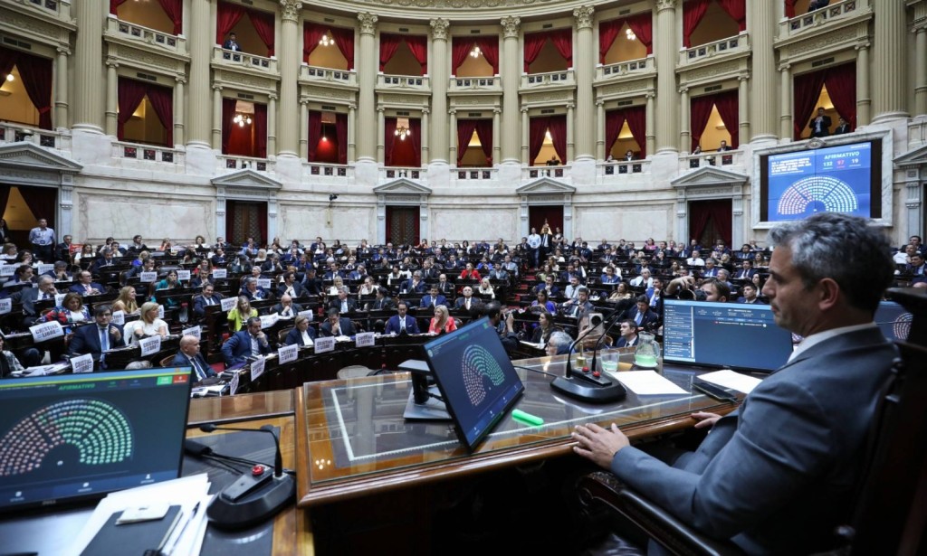 El oficialismo busca dictamen ma&ntilde;ana para tratar la reforma de la ley de Glaciares en una sesi&oacute;n especial el mi&eacute;rcoles