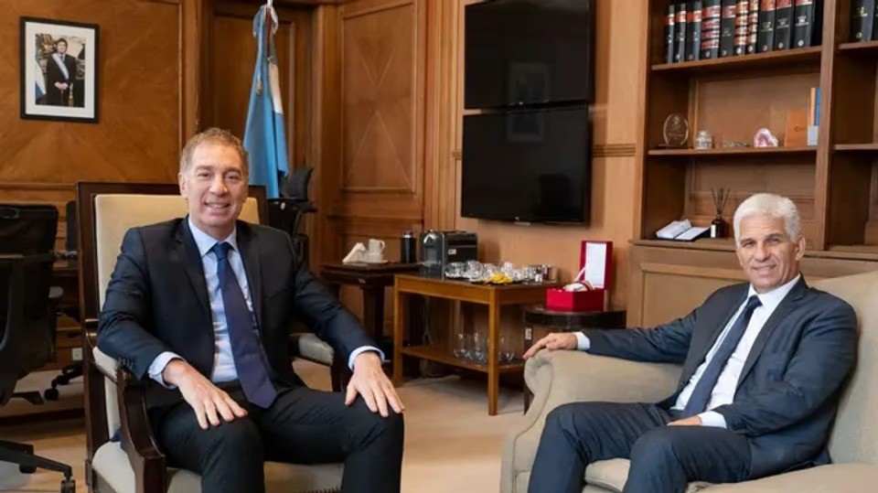 Santilli reactiva la ronda de gobernadores tras la reforma laboral: busca apoyos para ley de glaciares y reforma electoral